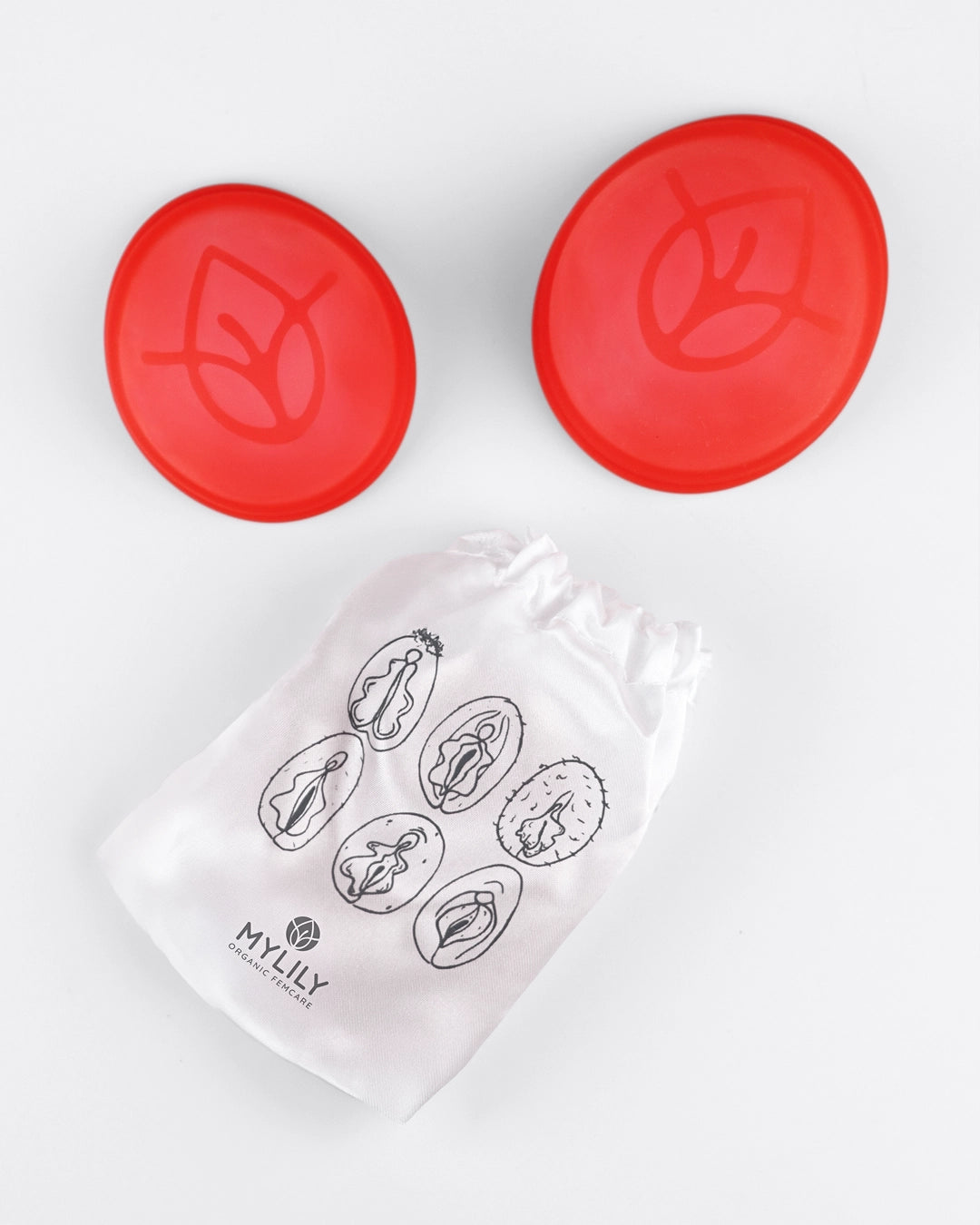 Die Menstruationsdisk in zwei verschiedenen Größen (S und L) im 2er Set vorhanden. Für verschieden starke Blutungsphasen.