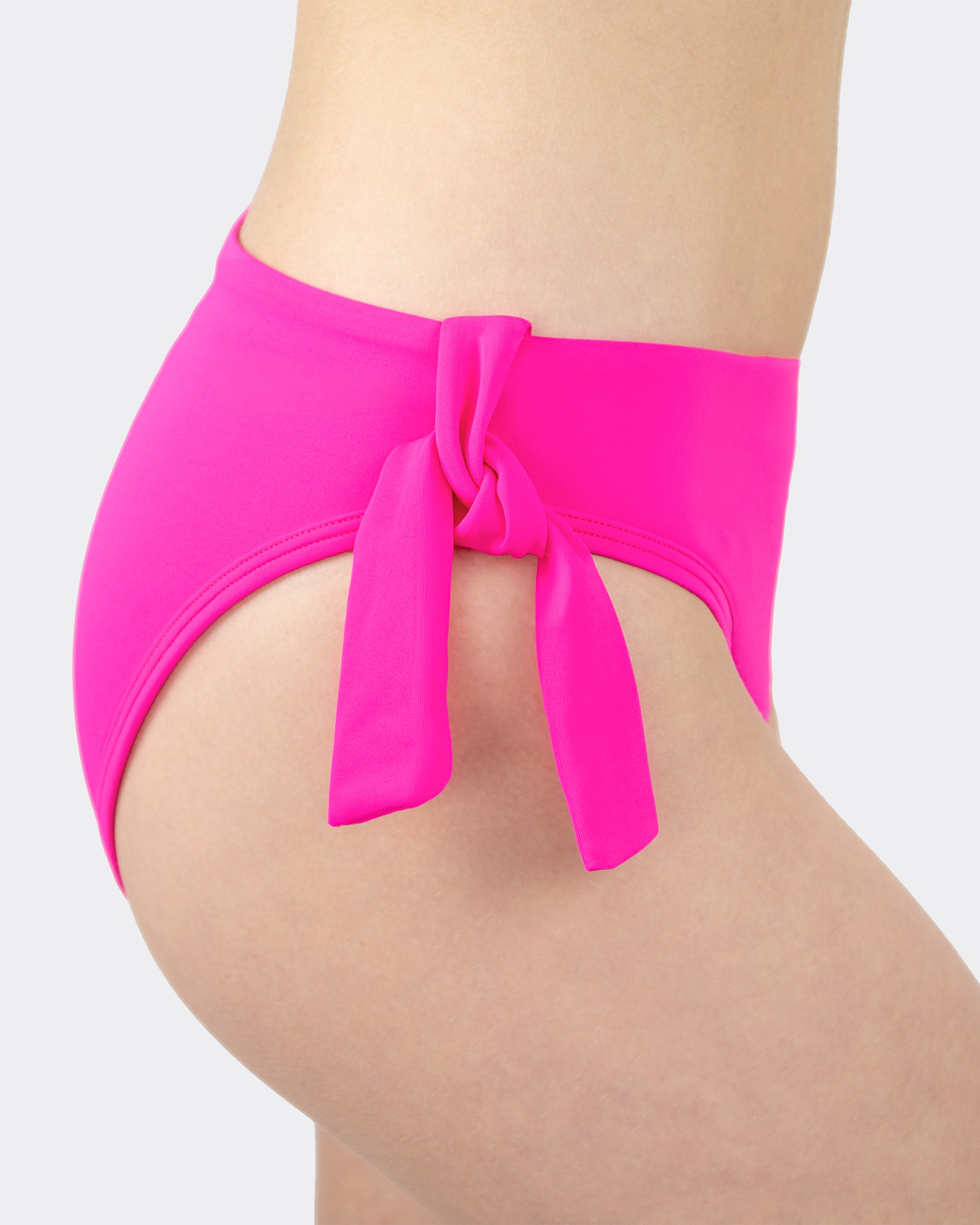 MYLILY Teens Perioden Bikini Hose Pink – Detailansicht Seitenknoten