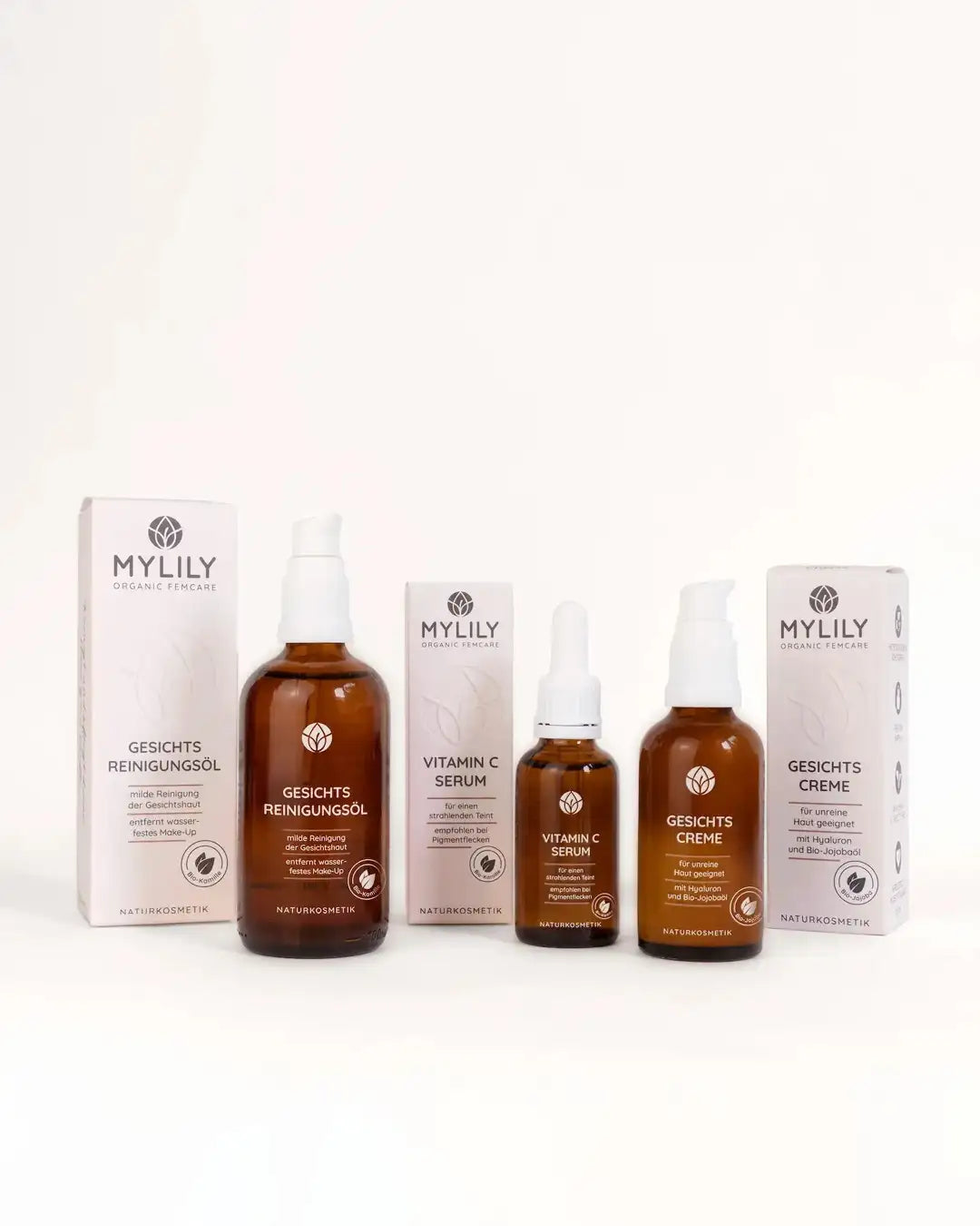 Naturkosmetik kaufen bei MYLILY. Das 3er Set zum Sparpreis. Mit dem hochwertigen Vitamin C Serum der Hyaluron-Gesichtscreme und dem tollen Gesichts Reinigungsöl zur Reinigung und als Makeup Entferner.