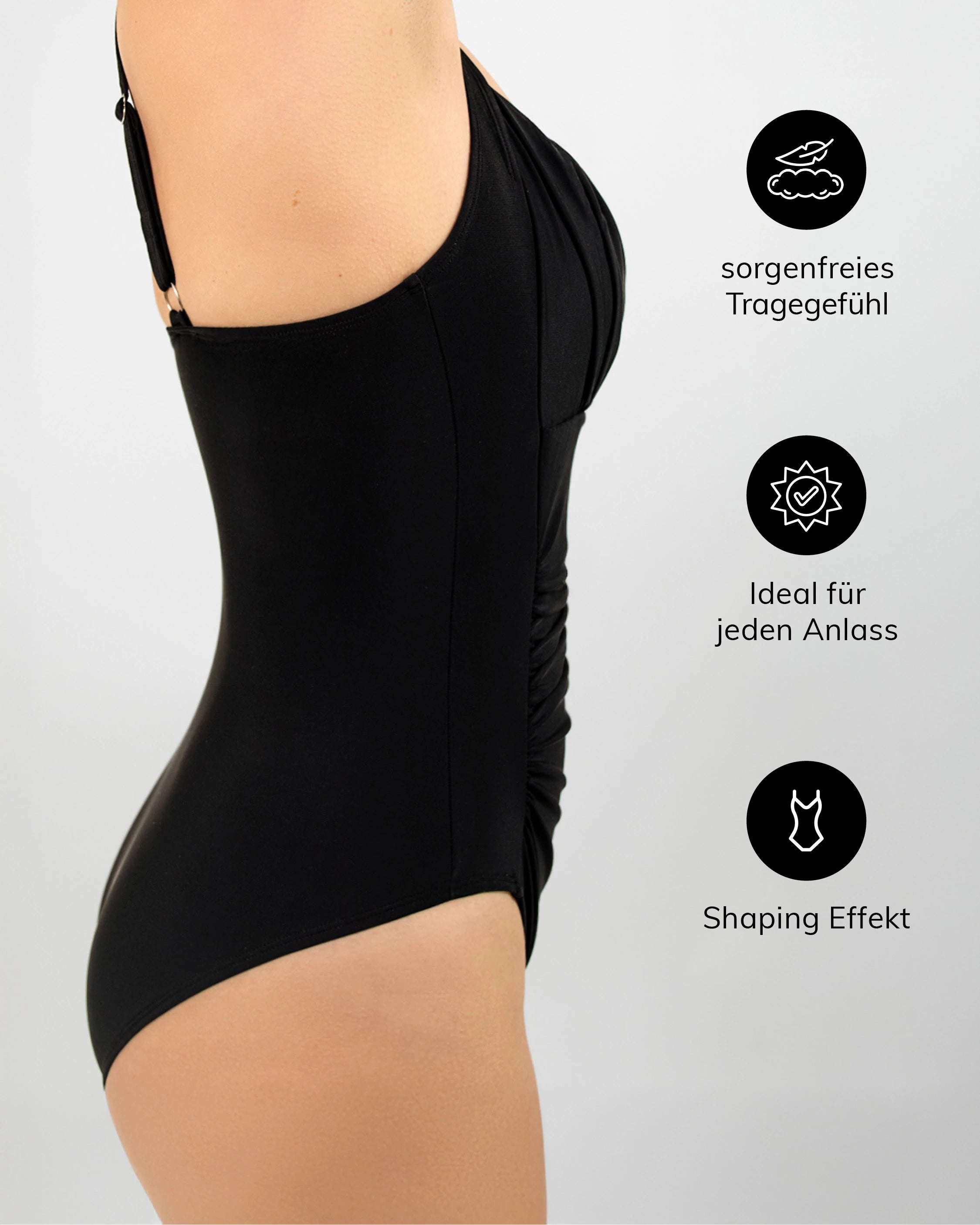 Der Shape Badeanzug mit Shaping Effekt sorgt für ein angenehmes Traggefühl.