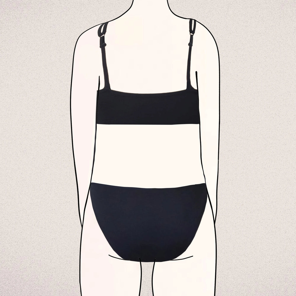Passend zu dem umwandelbaren, trägerlosen Bikini Oberteil gibt es die Perioden Teens Bikini Hose.