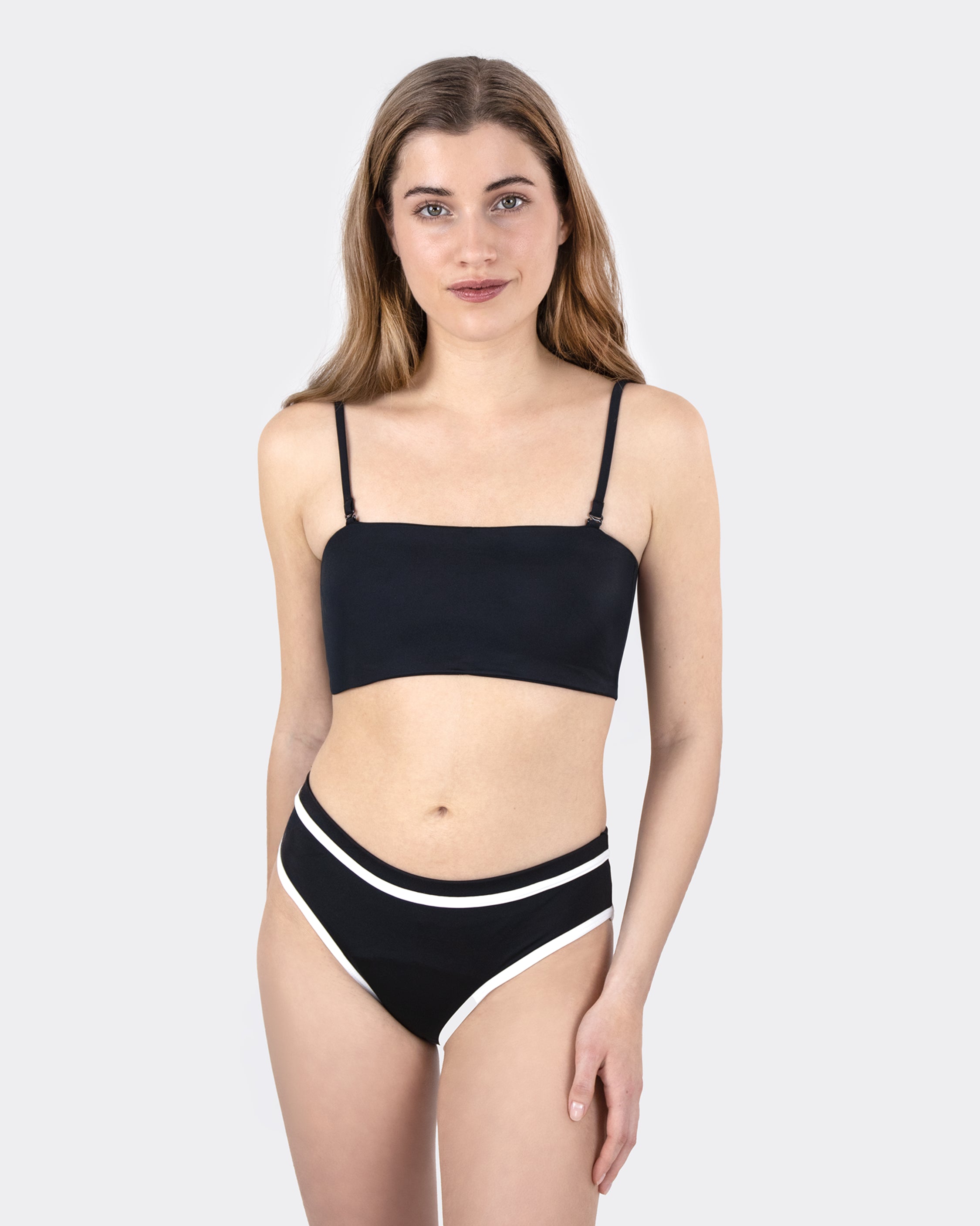MYLILY Teens Perioden Bikini Set Schwarz mit weißem Kontrastpaspel – nachhaltige Bademode für Mädchen