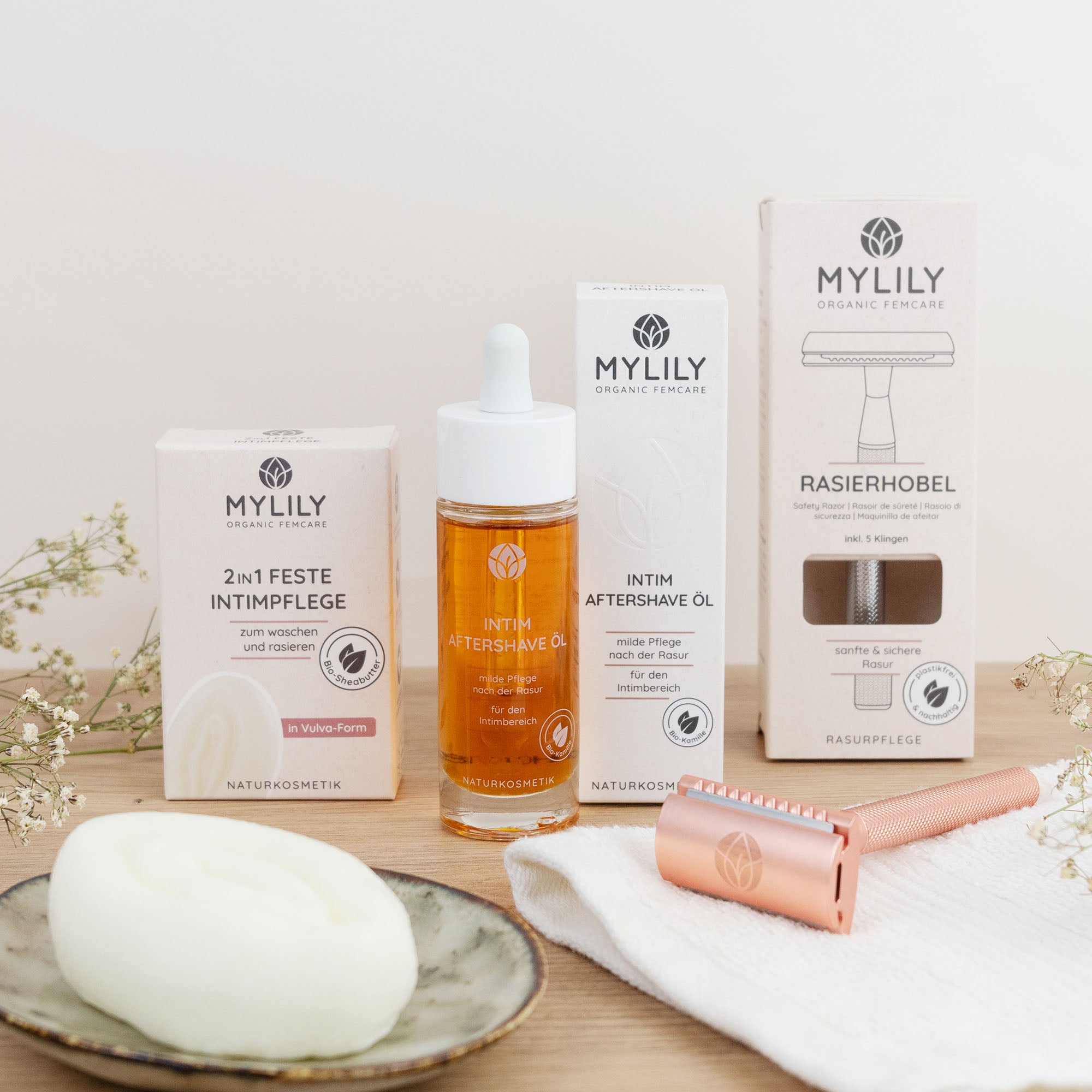 MYLILY Vulva Care Set mit 2in1 festem Intimpflege Stück, natürlichen Intim After Shave Öl und dem nachhaltigen Rasierhobel